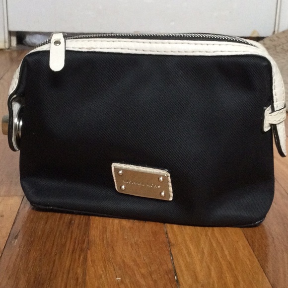 Black Michael Kors pouch